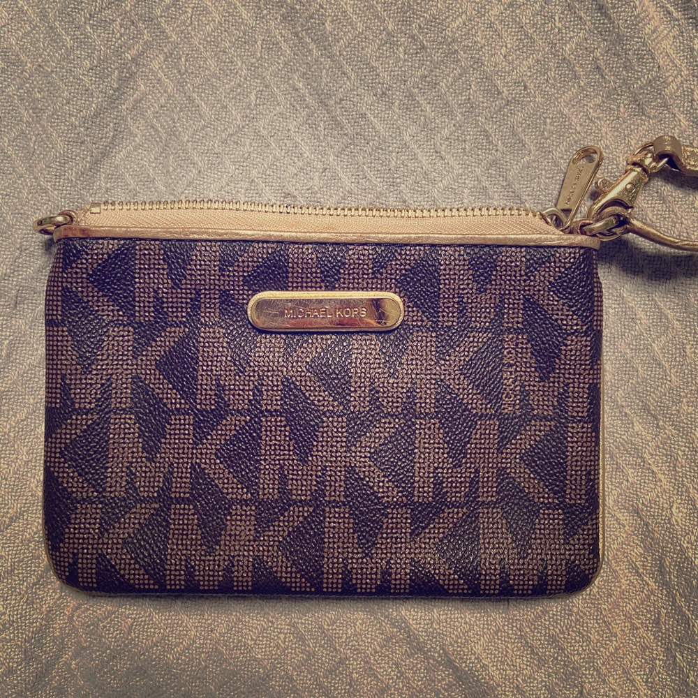 Michael Kors wristlet